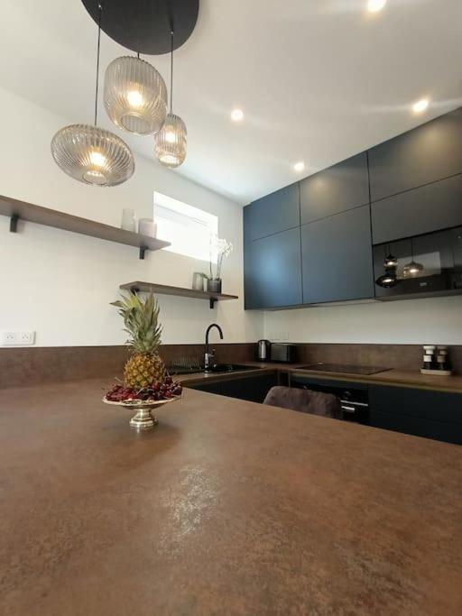 Apartamento The Chic Liberation Niza Exterior foto