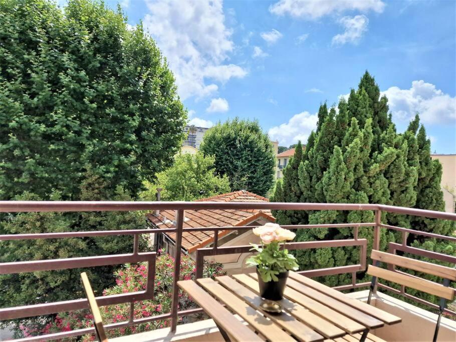 Apartamento The Chic Liberation Niza Exterior foto